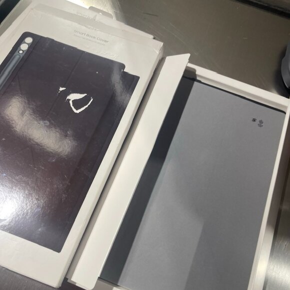 Samsung Galaxy Tab S9 Ultra Smart Book Original Case - Picture 8 of 9